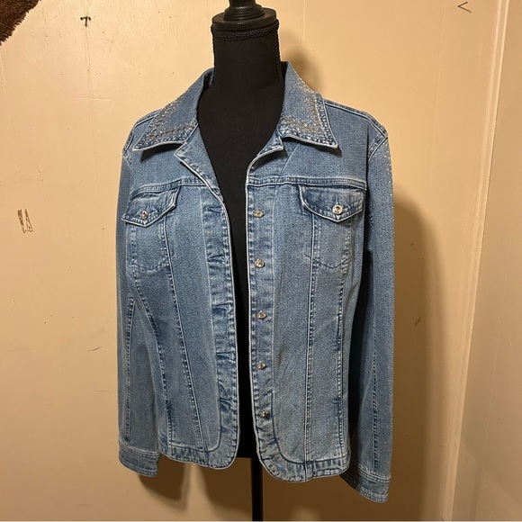 Women’s detailed Christine Alexander. Embellished with crystal buttons . - Picture 1 of 5